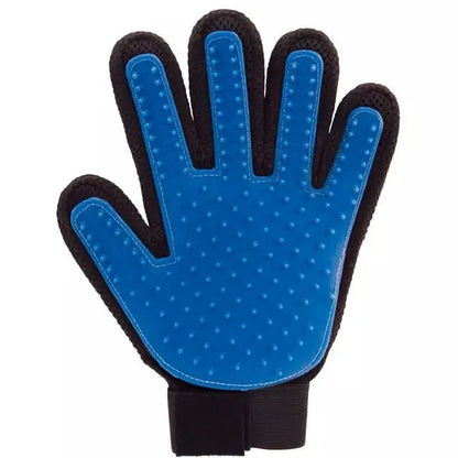 Pet Grooming Glove for Easy Daily Care | Kin & Kibble